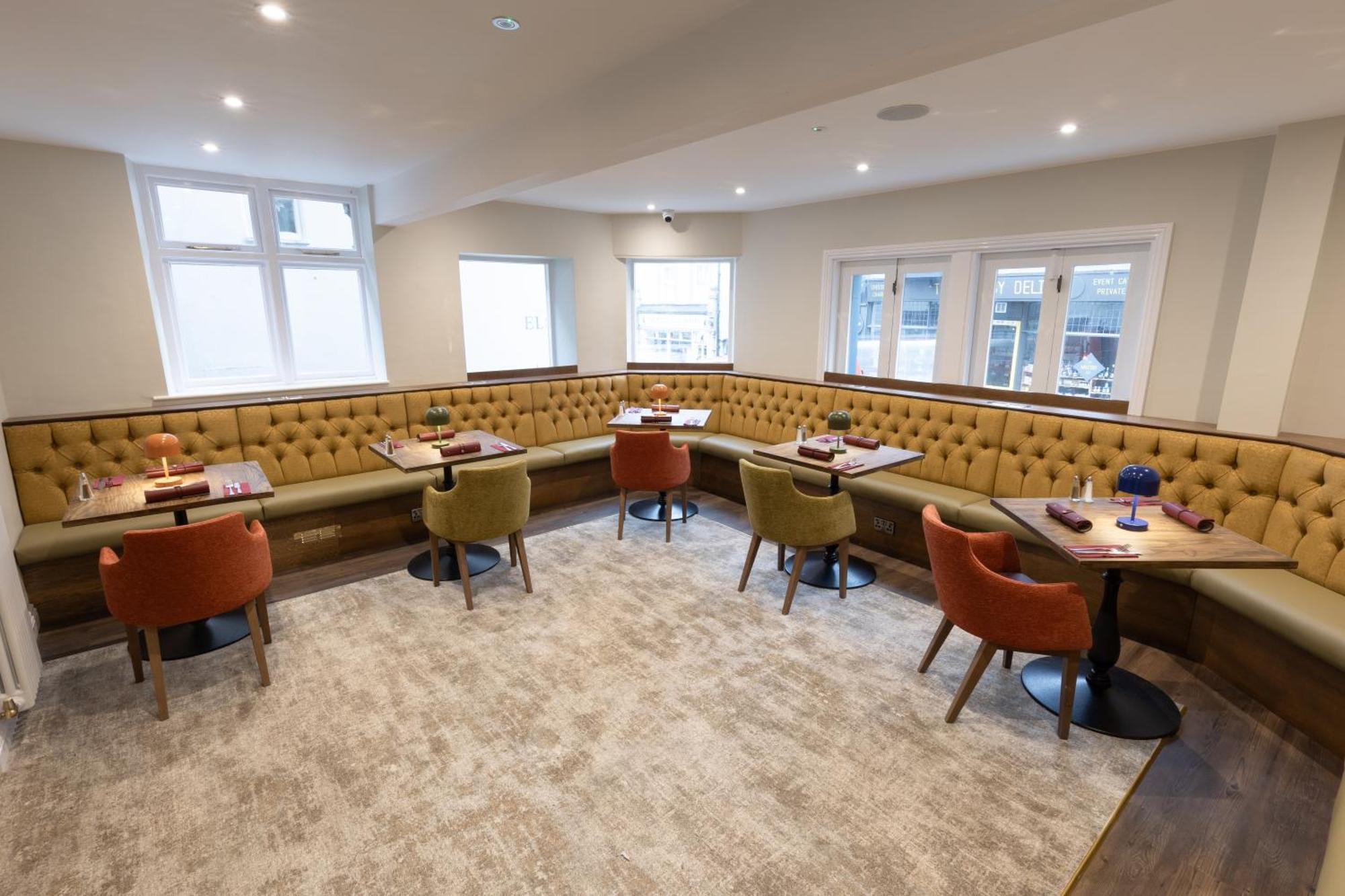 The Resolution Hotel Уитби Екстериор снимка