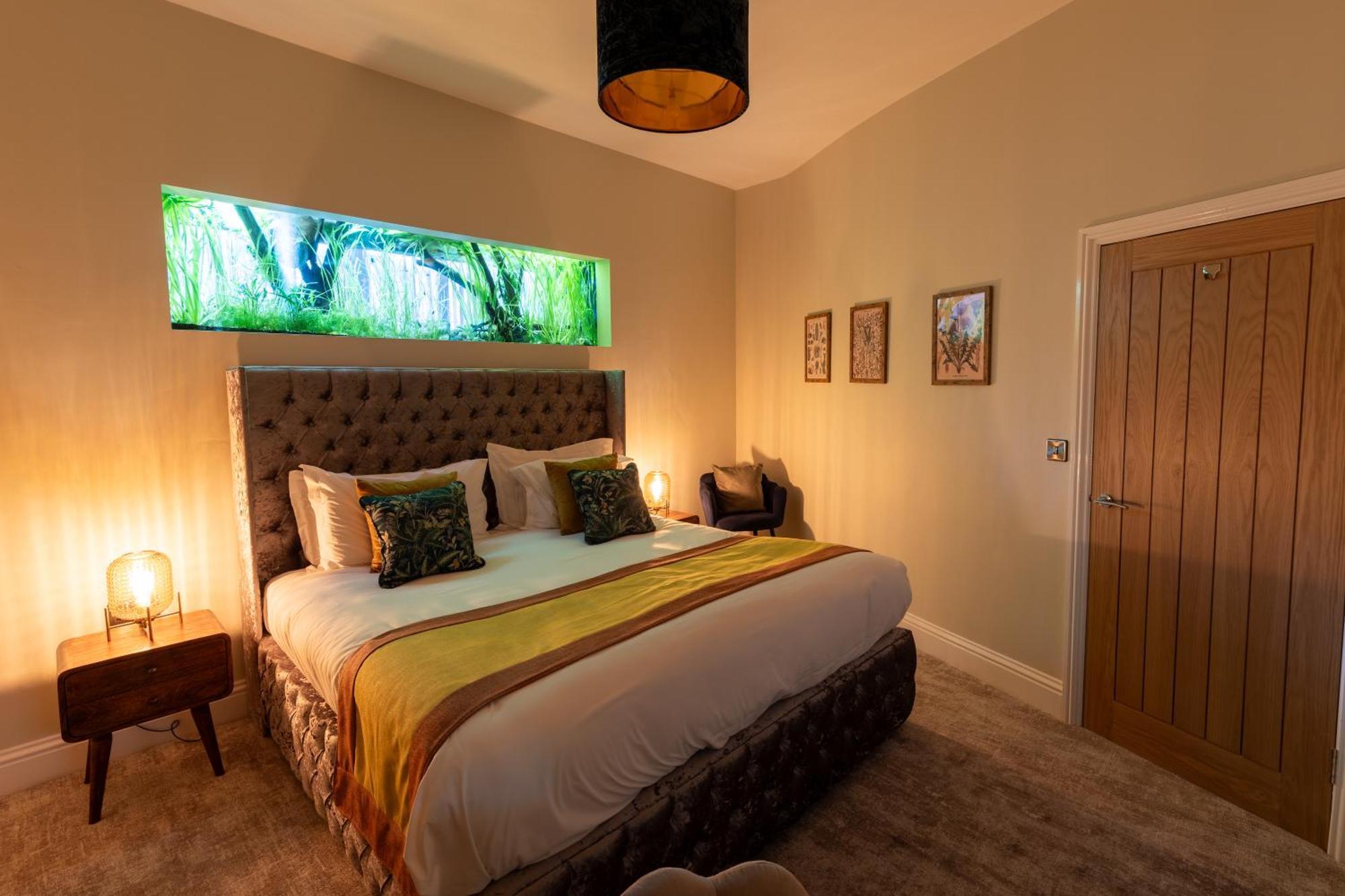 The Resolution Hotel Уитби Екстериор снимка