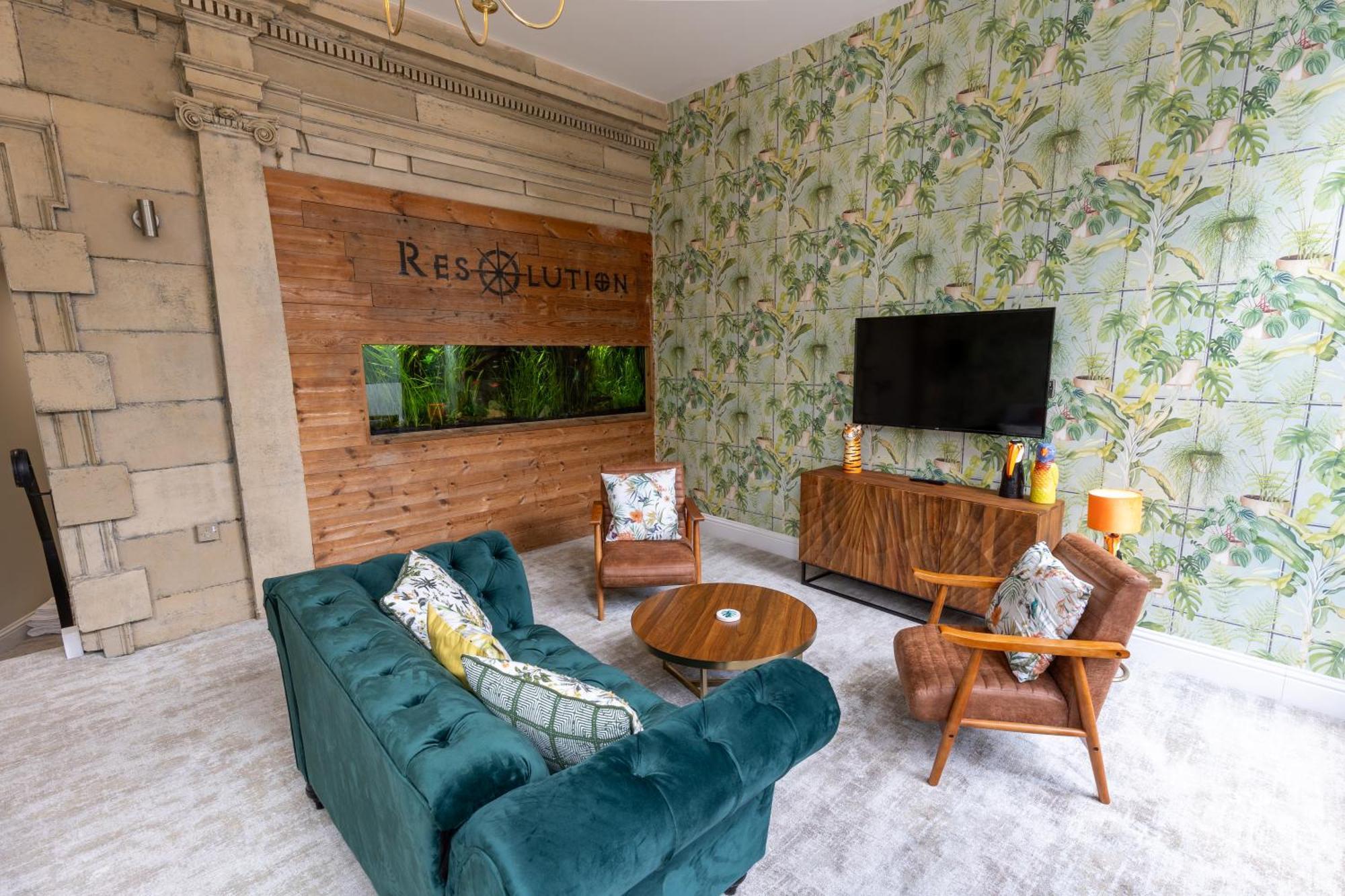 The Resolution Hotel Уитби Екстериор снимка